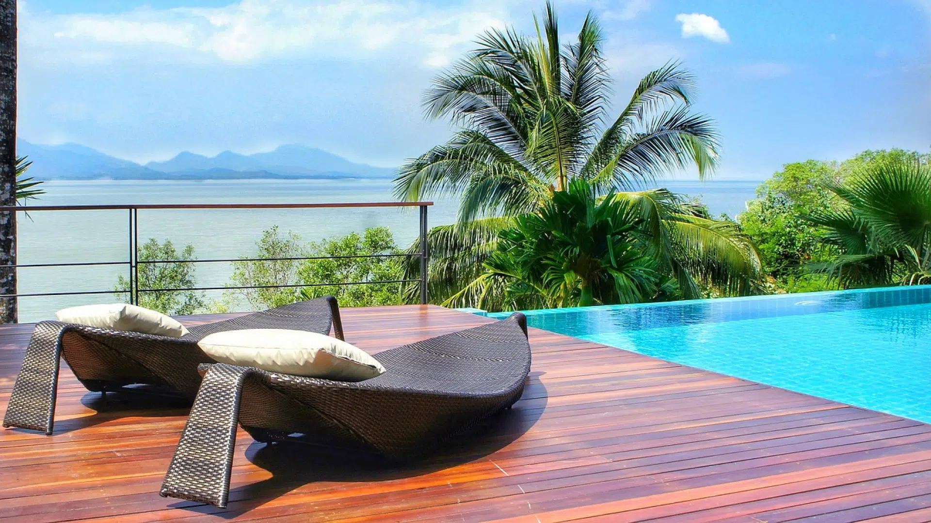 Il est l'heure de couvrir votre mobilier de jardin !